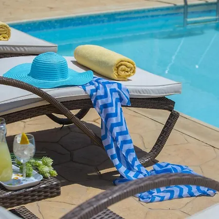 Hébergement de vacances Ionion 16 *